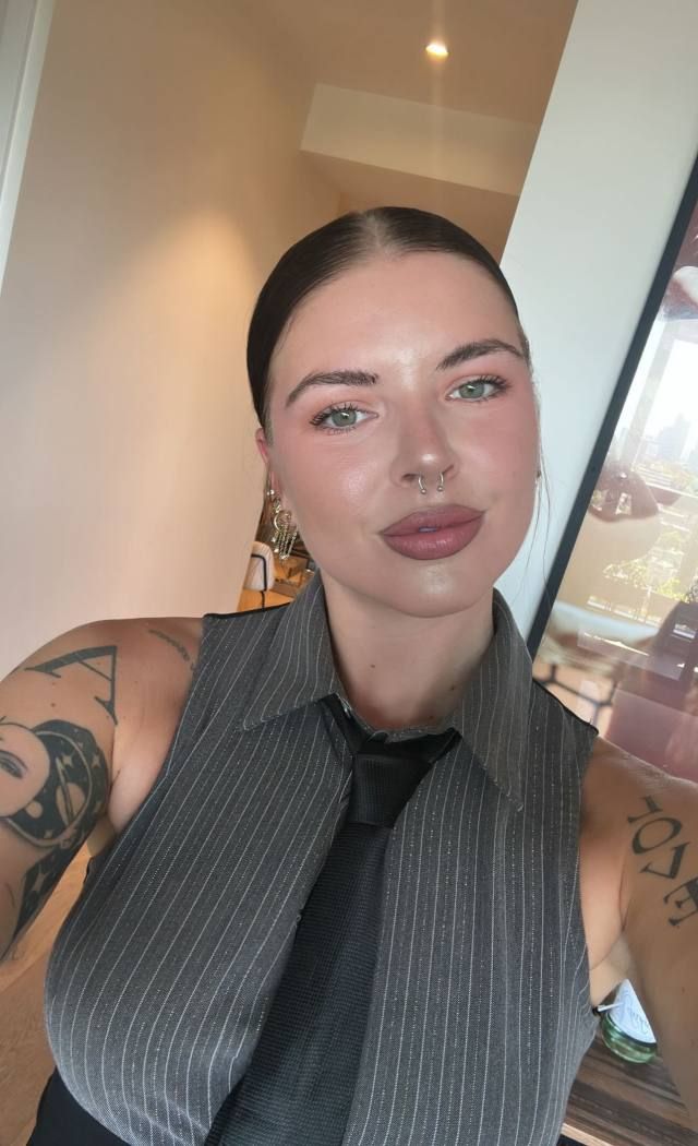 Hello gentleman, I'm Marissa❤💋sexy👅🫰and Very hot , I’m here to have a good time❤ 👅I'm very professional. Text me 6576817670 - Image 3